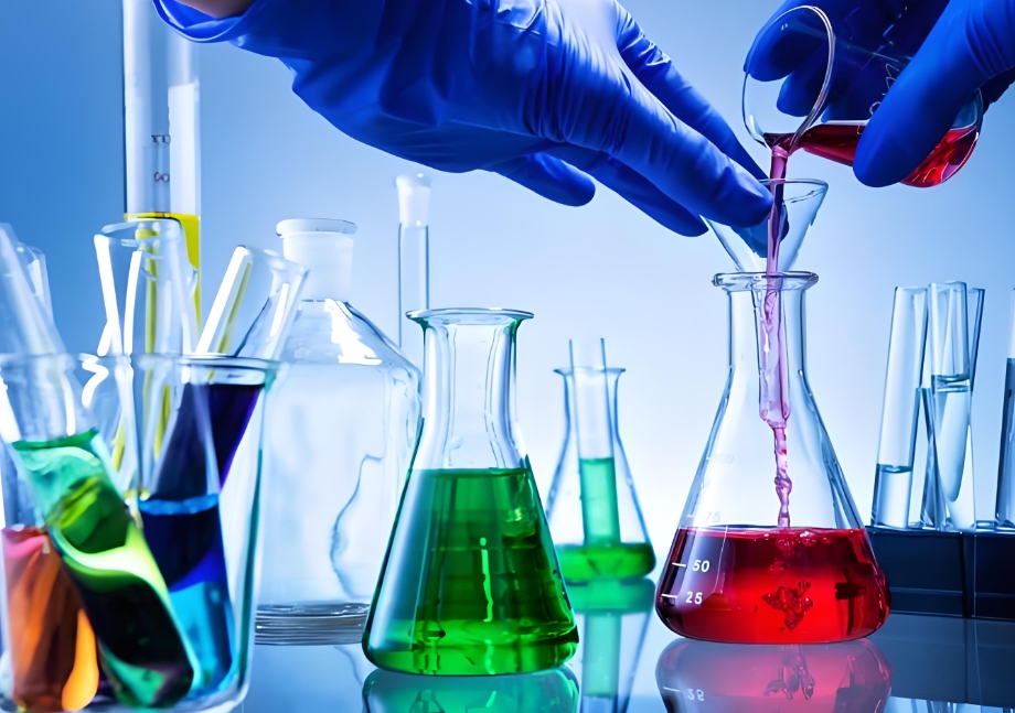 负载金纳米颗粒和光敏剂维特泊芬的X射线触发性脂质体